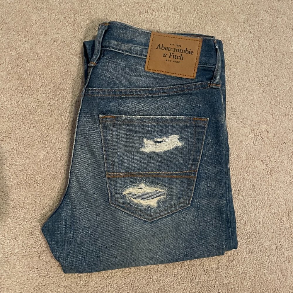 Abercrombie Torn Skinny Jeans
